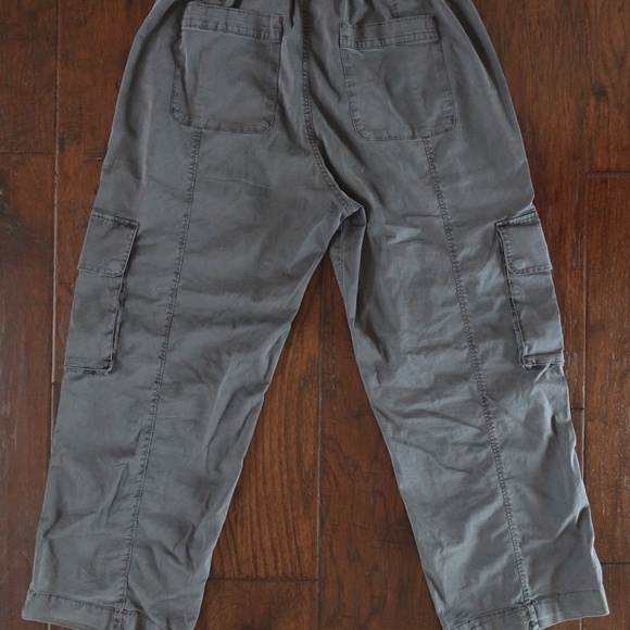Abercrombie & Fitch Garment Dyed Black Cargo Pants  Size Large - Picture 2 of 3